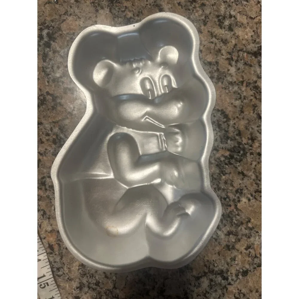 Vintage Wilton bear cake pan - Picture 2 of 3